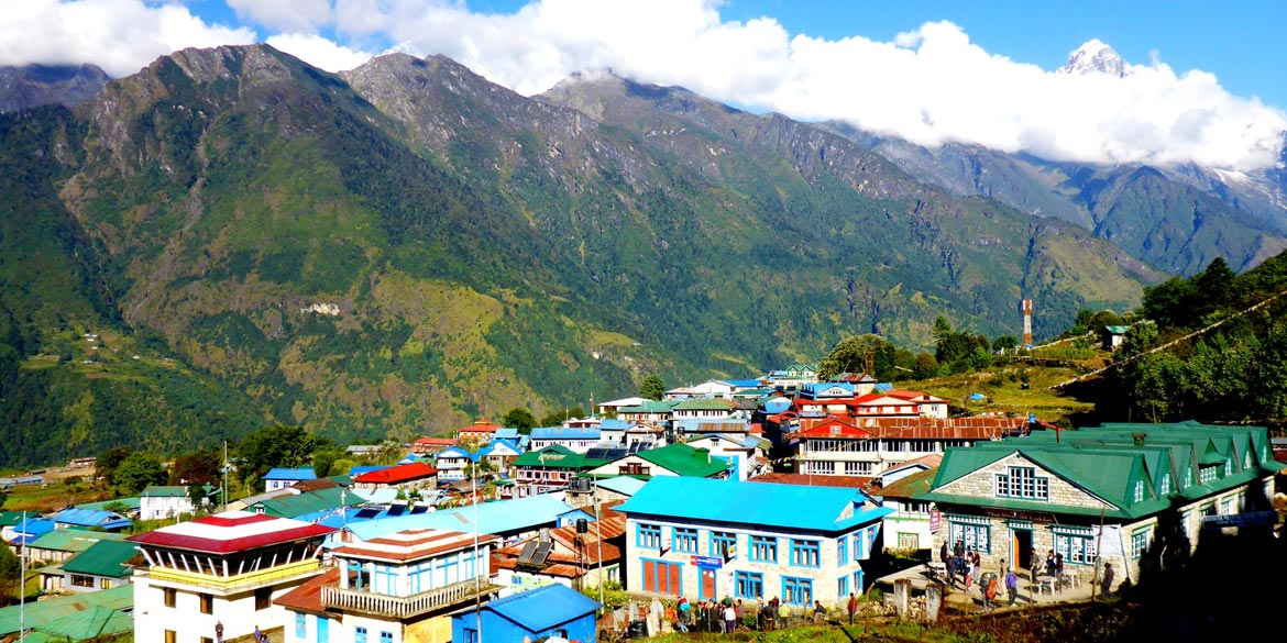 KHUMJUNG – end trek at LUKLA (2623 M) 8 hrs trek