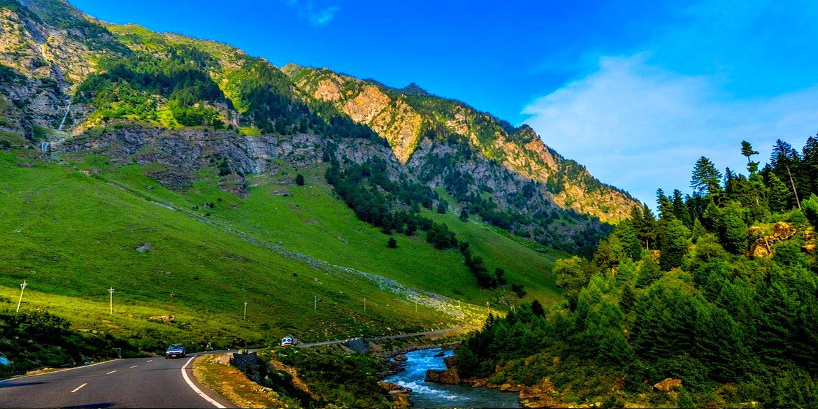 <strong>SONAMARG – SRINAGAR</strong> AIRPORT 80 km / 2 ½ hrs