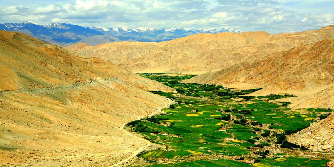 NUBRA VALLEY - LEH 140 kms / 5 hrs