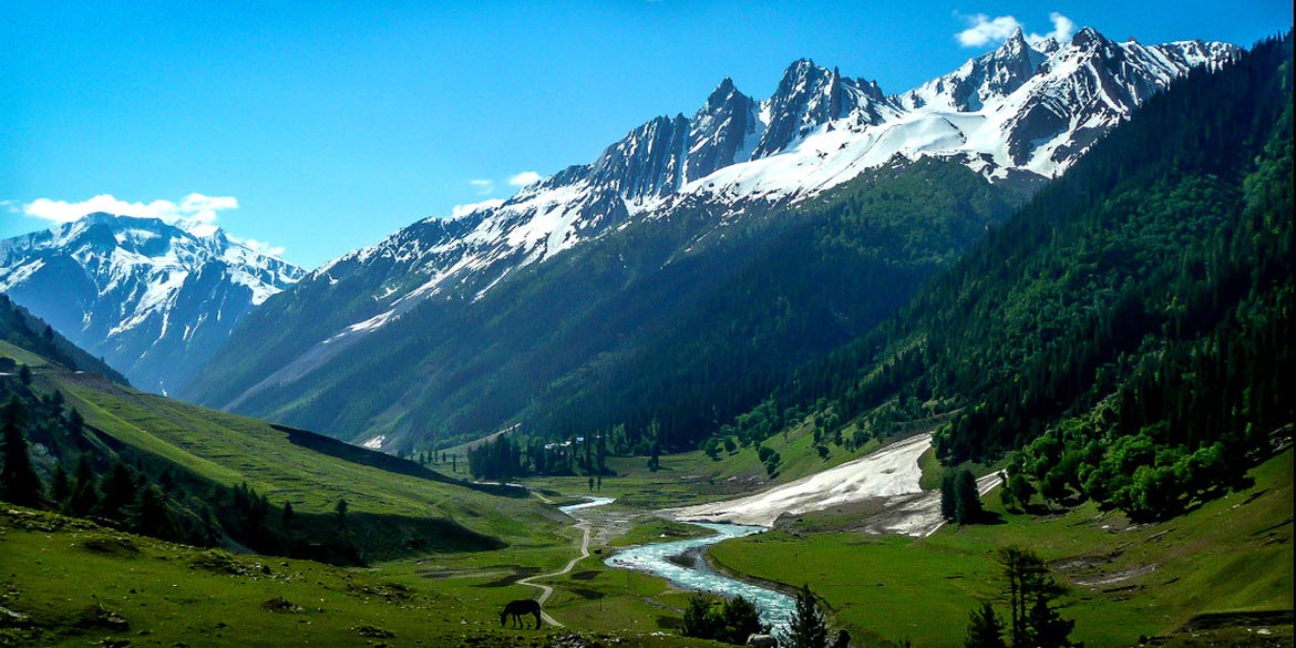 <strong>KARGIL – SONAMARG</strong> (2800 M / 9200 ft) 130 km / 4 - 5 hrs